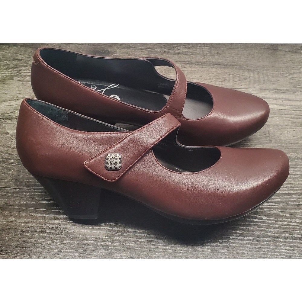Dansko Betty Mary Jane Pumps Burgundy Leather Comfort Heels Size 39/US 8.5-9 EUC